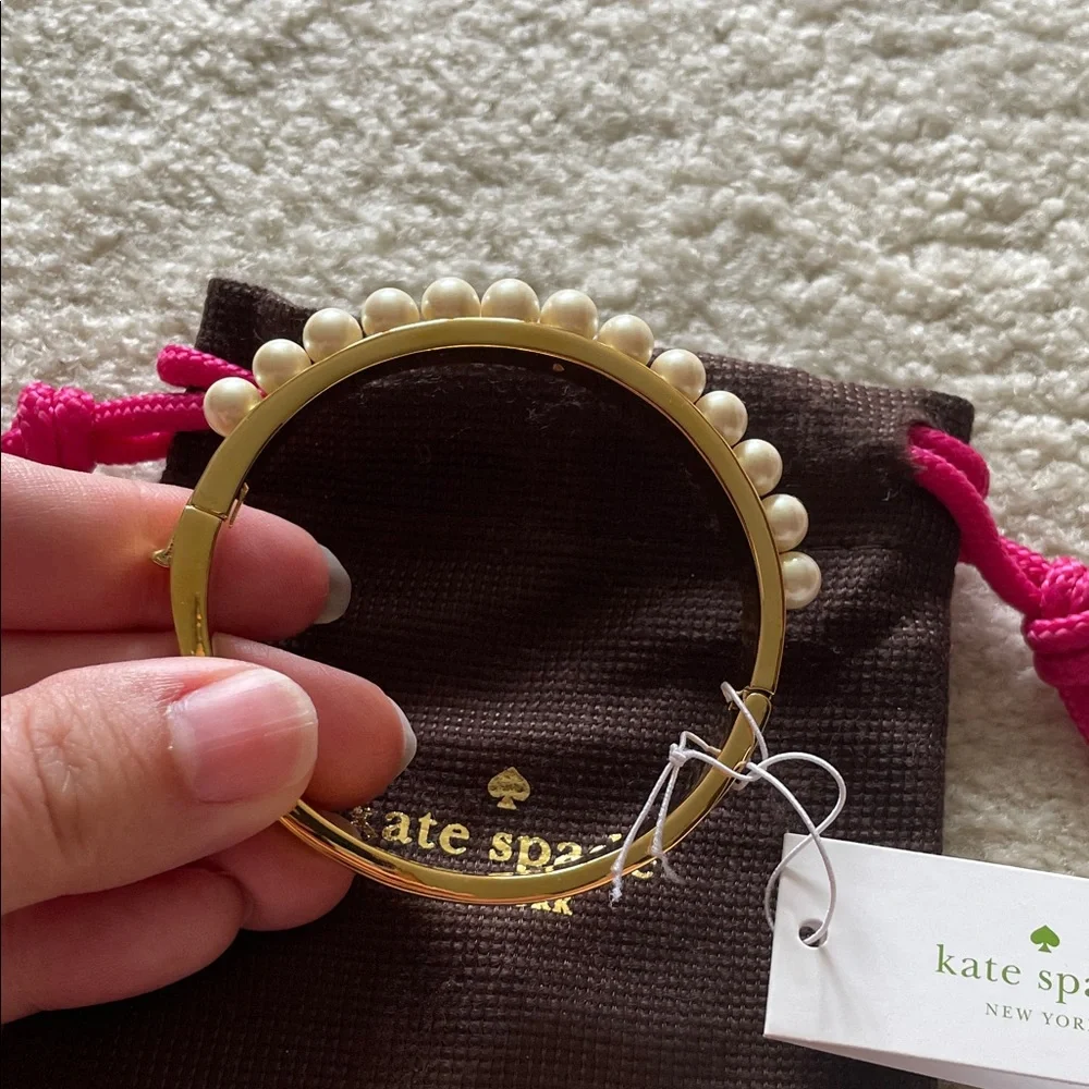 kate spade ♠️ NWT Gold & Pearl bracelet with dust bag - Picture 7 of 12